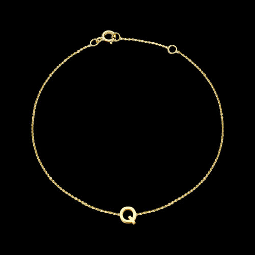 9 CARAT YELLOW GOLD LETTER Q INITIAL BRACELET
