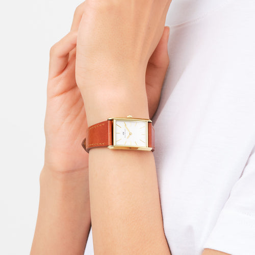 DANIEL WELLINGTON BOUND BROWN CROC LEATHER GOLD WHITE DIAL WATCH - WRIST VIEW