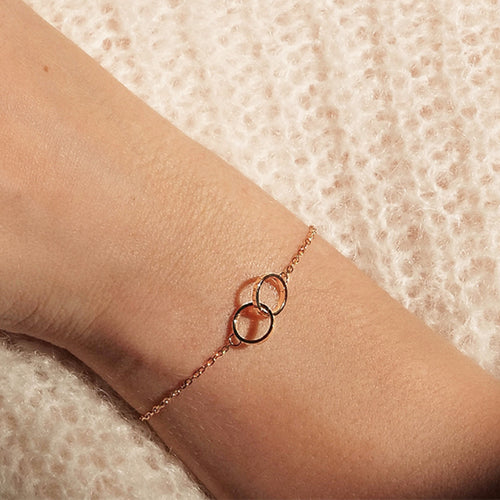 DANIEL WELLINGTON ELAN UNITY ROSE GOLD BRACELET - MODEL VIEW