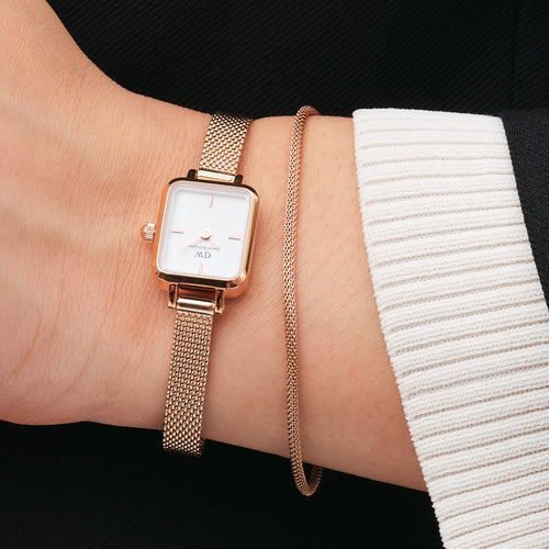 DANIEL WELLINGTON MESH 1.8MM ROSE GOLD BRACELET - WRIST VIEW