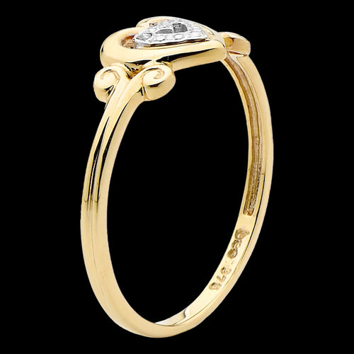 9 KARAT GOLD DIAMOND SET LOVE HEART RING - SIDE VIEW
