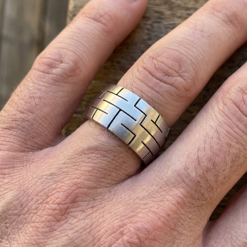 Man Wearing Stainless Steel Men’s Geometric Maze Ring