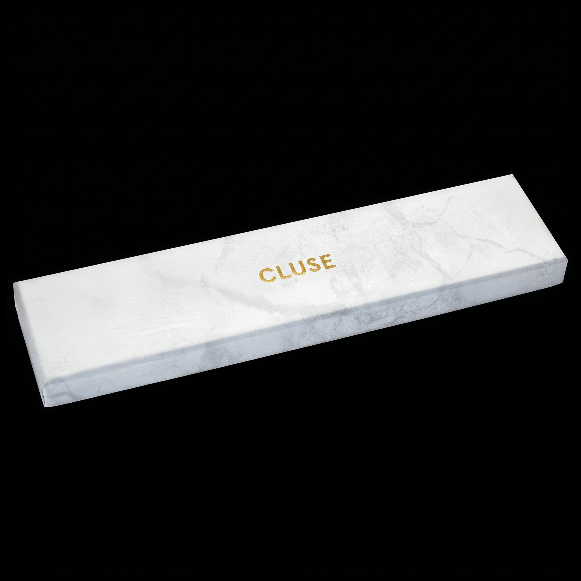 Cluse La Roche watch box packaging.