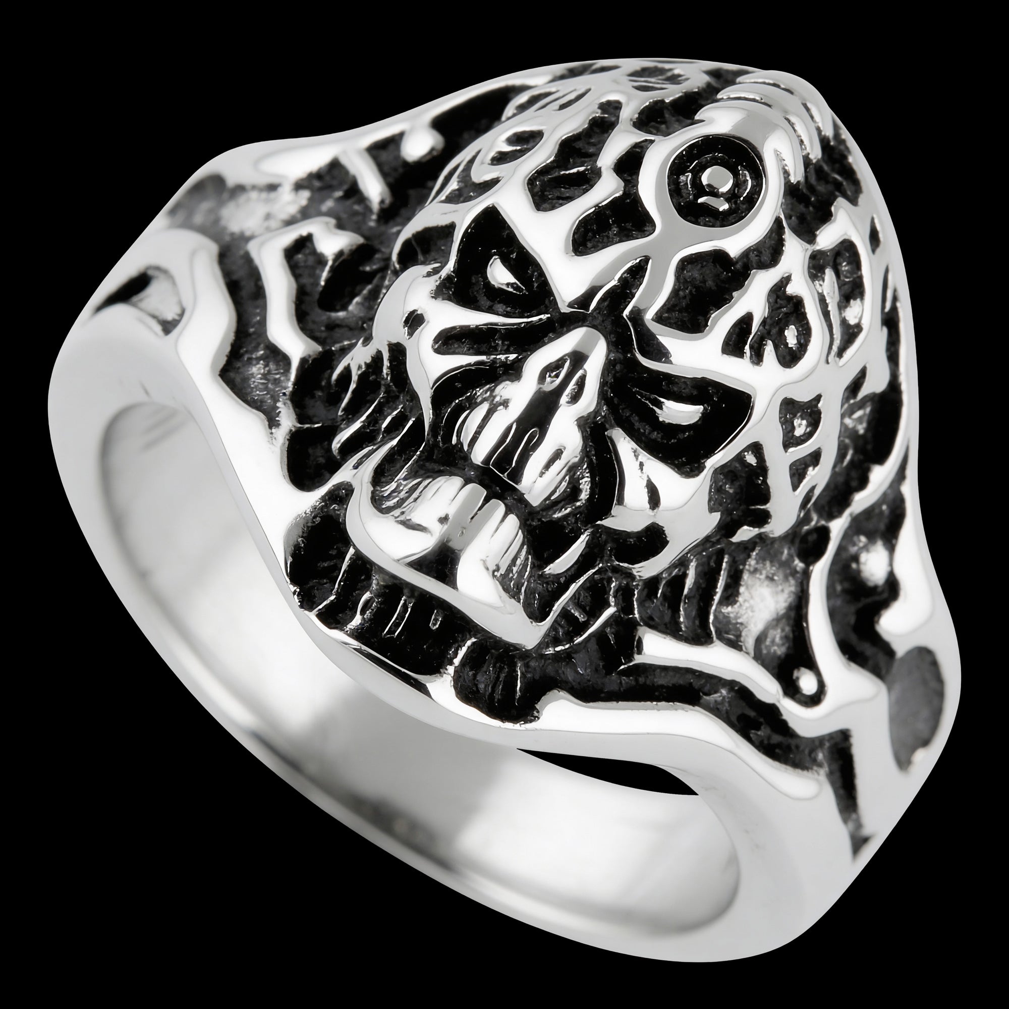 Close up of exoskeleton skull men's stainless steel ring.