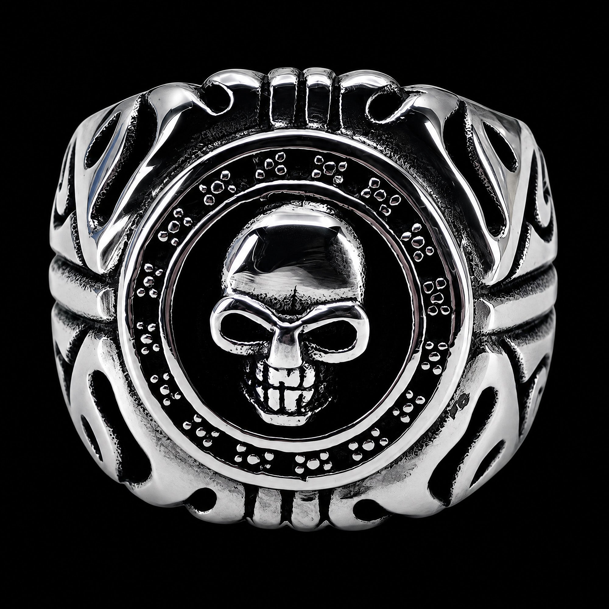 Front view of a memento mori skull stainless steel signet ring.