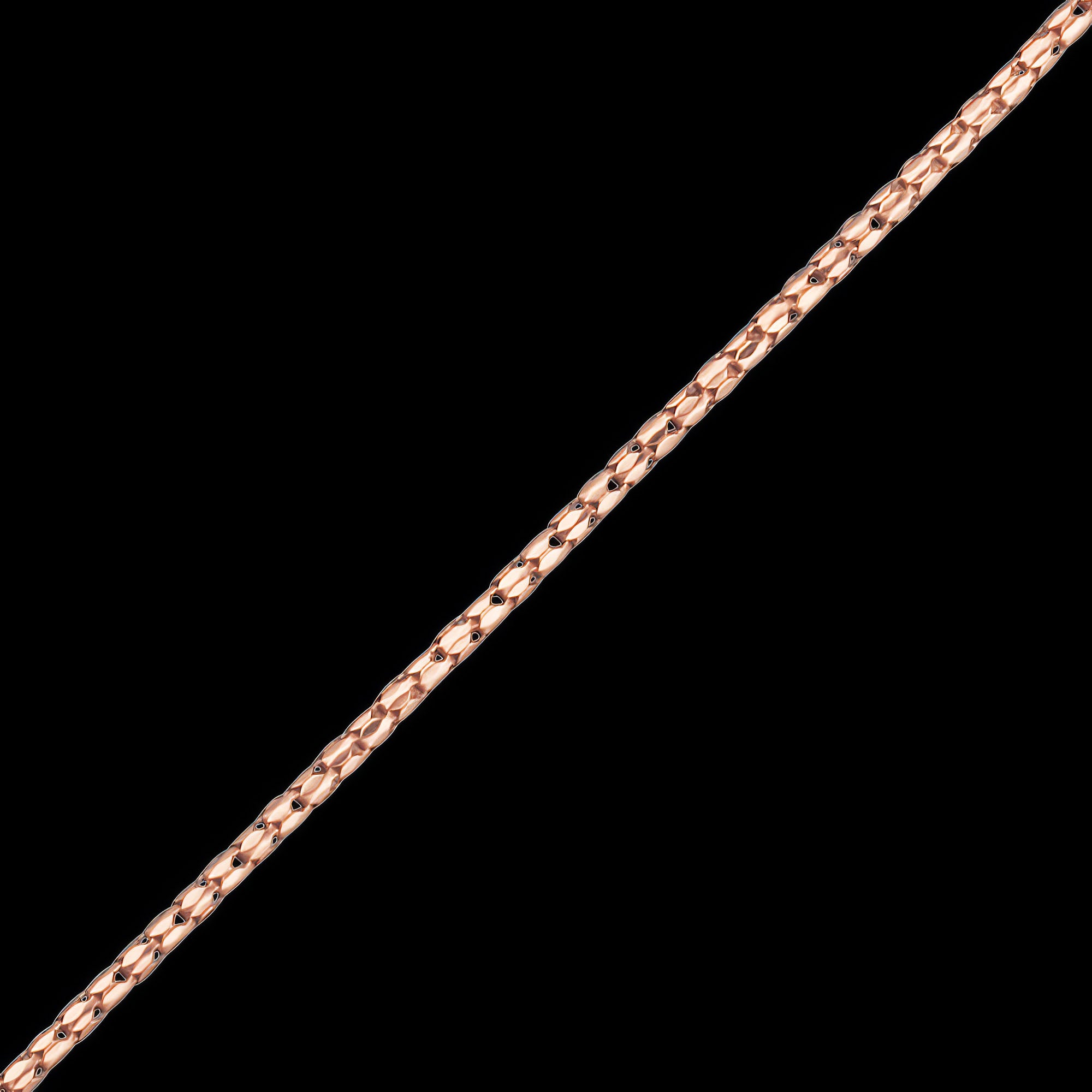 Close-up of Engelsrufer rose gold 1.5mm Korean chain necklace.