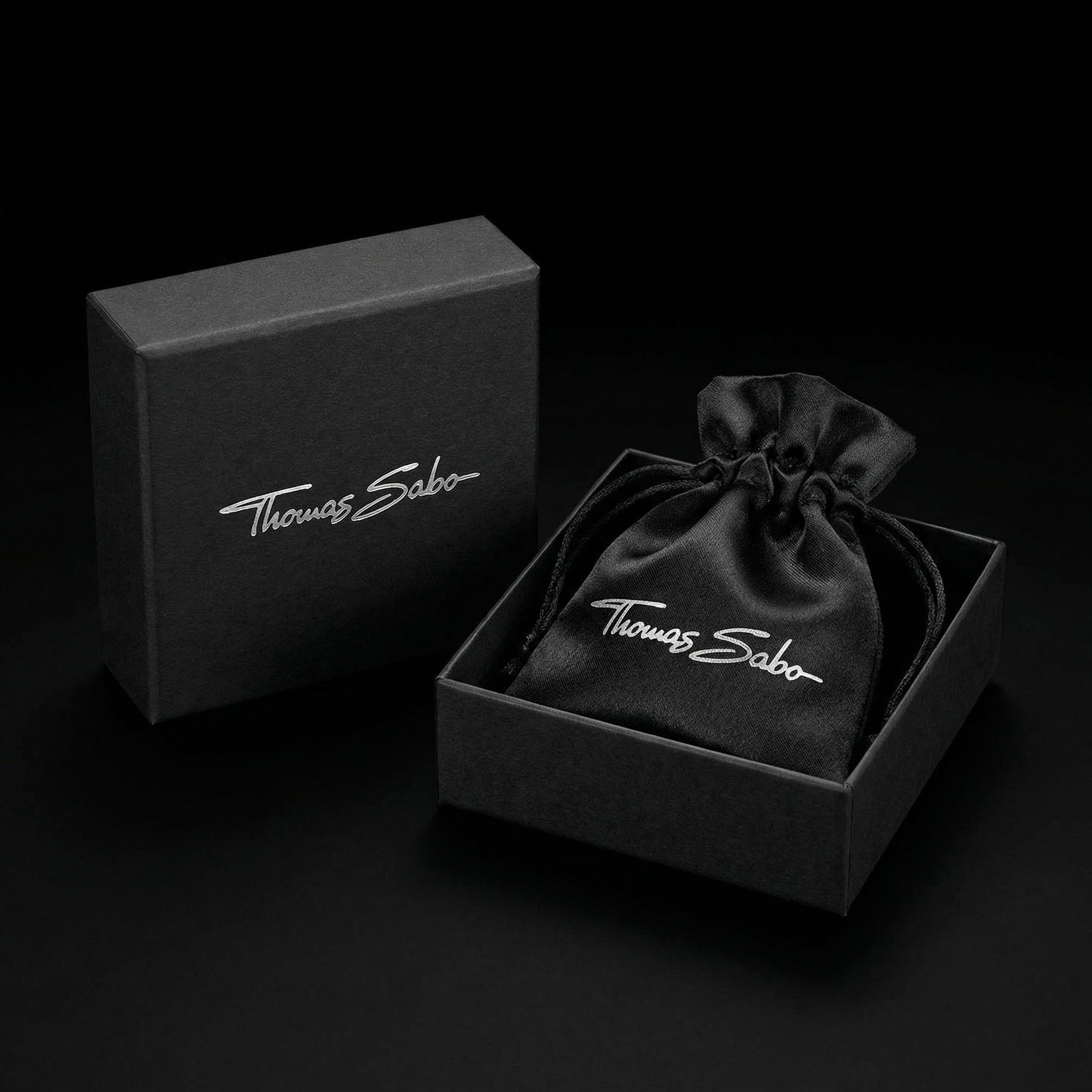 Thomas Sabo jewellery gift packaging.