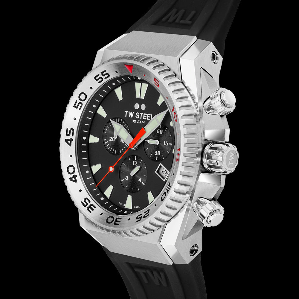 TW STEEL ACE DIVER BLACK DIAL STEEL WATCH ACE400 - SIDE VIEW