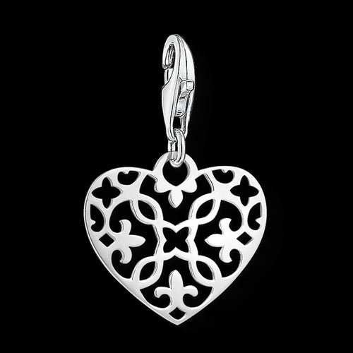 THOMAS SABO ARABESQUE HEART CHARM PENDANT