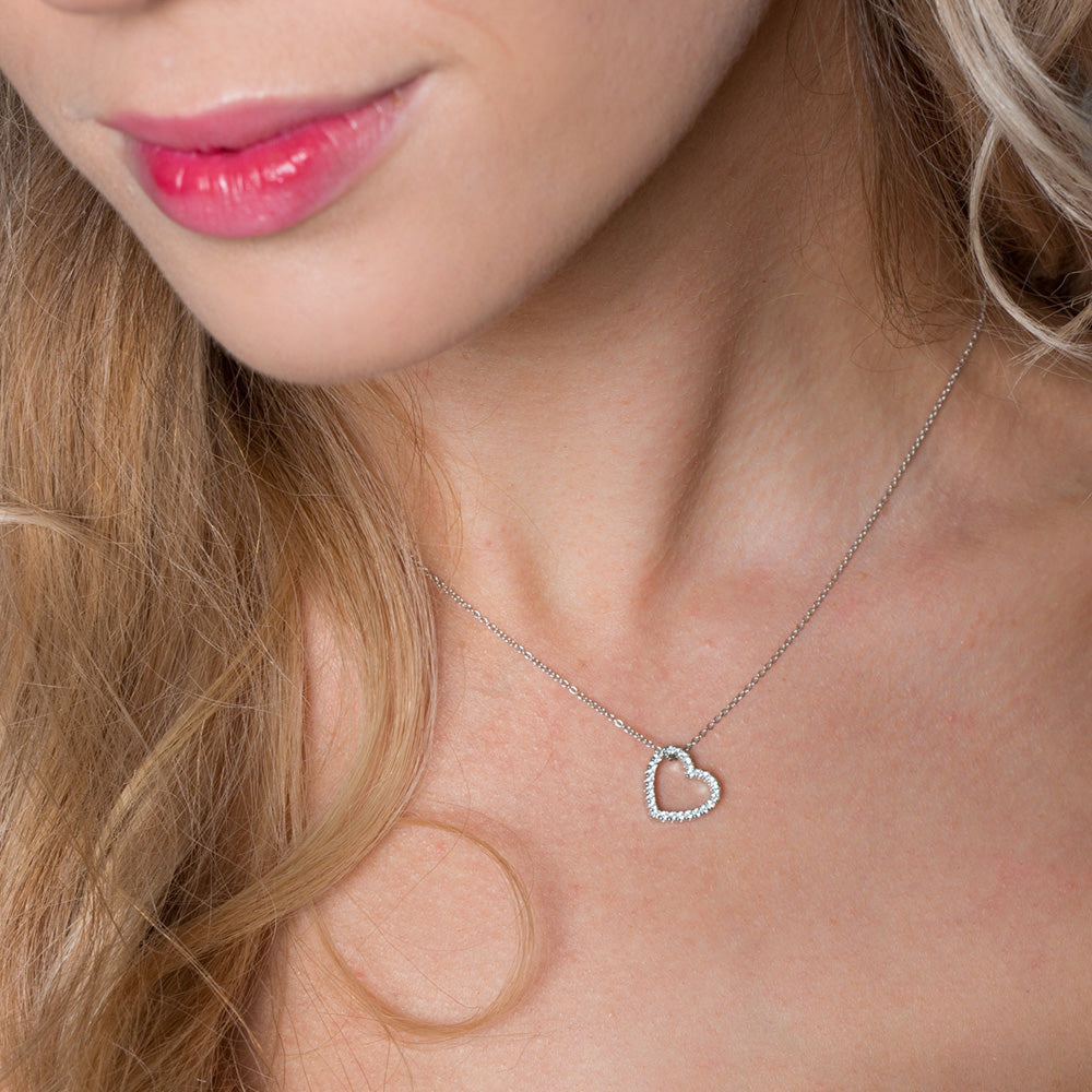 GEORGINI HERA SILVER HEART NECKLACE - MODEL VIEW