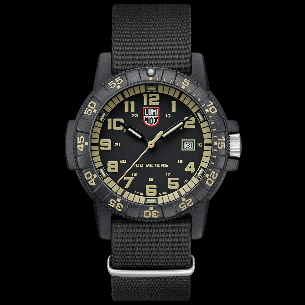 LUMINOX LEATHERBACK SEA TURTLE GIANT WATCH 0333 - DAY/NIGHT