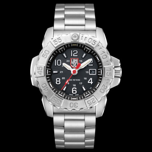 LUMINOX NAVY SEAL STEEL DIVE WATCH 3252