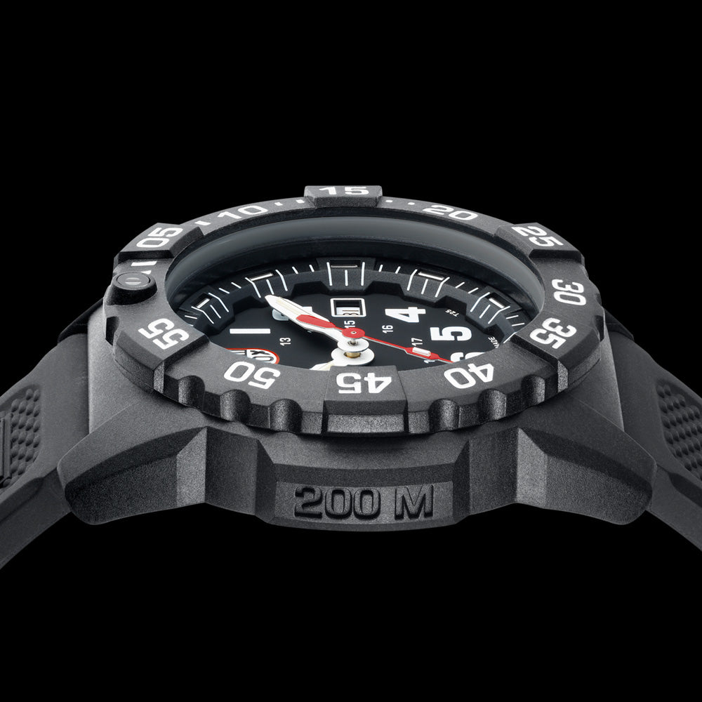 LUMINOX NAVY SEAL MILITARY DIVE WATCH 3501 - SIDE VIEW