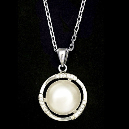 STERLING SILVER CZ FRESHWATER PEARL SPARKLE BORDER NECKLACE