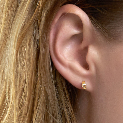 ANIA HAIE ALL EARS GOLD OPEN CIRCLE STUD EARRINGS - MODEL VIEW