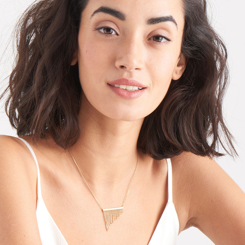 ANIA HAIE FRINGE APPEAL GOLD FRINGE FALL 40-45CM NECKLACE - MODEL VIEW