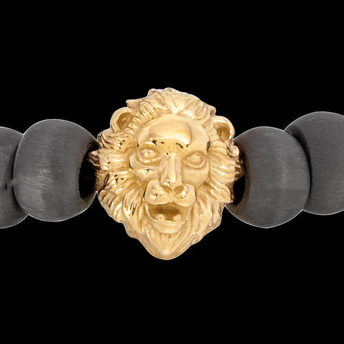 SAVE BRAVE LEON GOLD LION HEAD BLACK CARBON BEAD BRACELET - CLOSE-UP