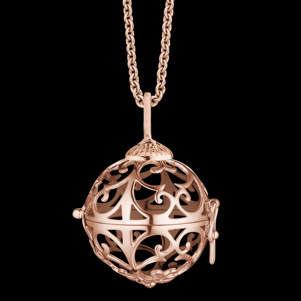 ENGELSRUFER ROSE GOLD EMPTY CARRIAGE NECKLACE - CLOSE-UP