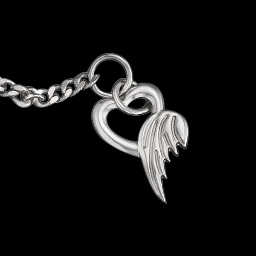 HERZENGEL ANGEL OF HEARTS CLASP CHILDREN'S ID BRACELET - CLASP CLOSE-UP