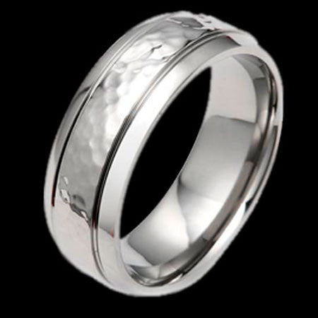 TITANIUM HAMMERED MATTE BAND RING