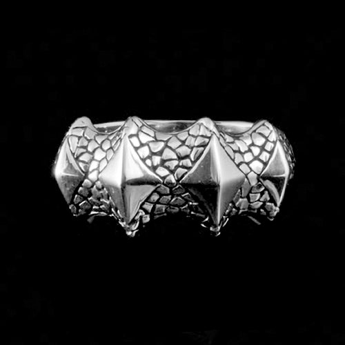 KOOLKATANA STAINLESS STEEL DRAGON KNUCKLE RING - FRONT VIEW