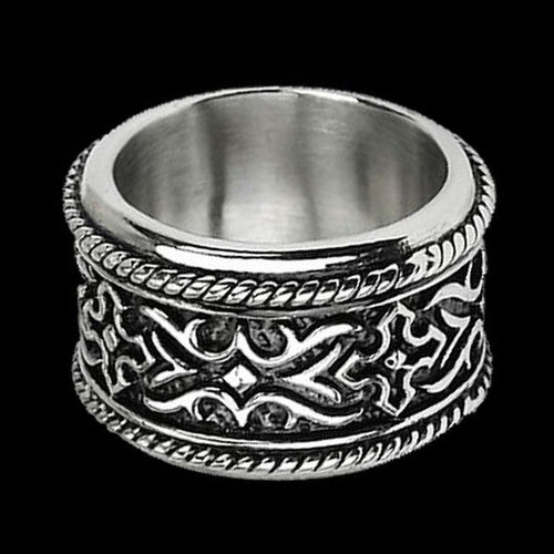 STAINLESS STEEL MEN'S KNIGHT'S ARMOUR ULTRA WIDE RING - TOP VIEW