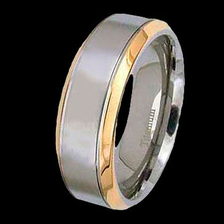 TITANIUM men’s THREE ZIRCON RING