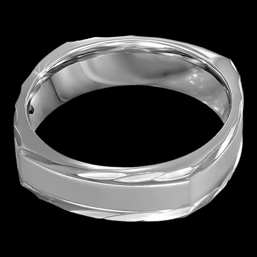 STAINLESS STEEL MEN'S CHISEL EDGE CUSHION RING- TOP VIEW