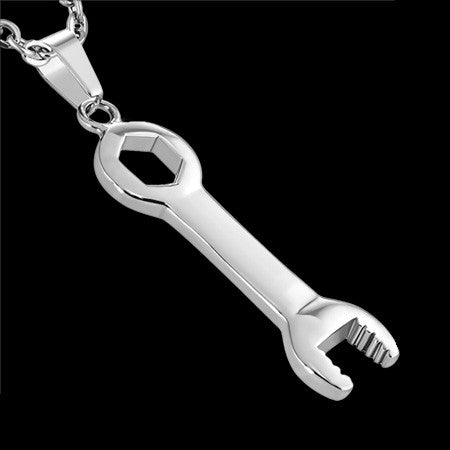 STAINLESS STEEL OPEN RING WRENCH NECKLACE