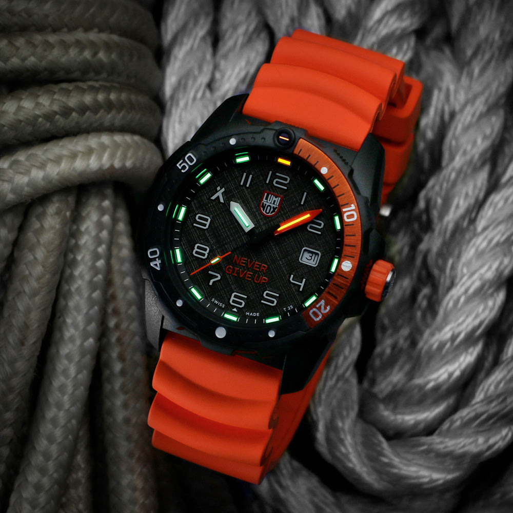 LUMINOX BEAR GRYLLS SEA SERIES SURVIVAL WATCH 3729.NGU - BEAUTY VIEW