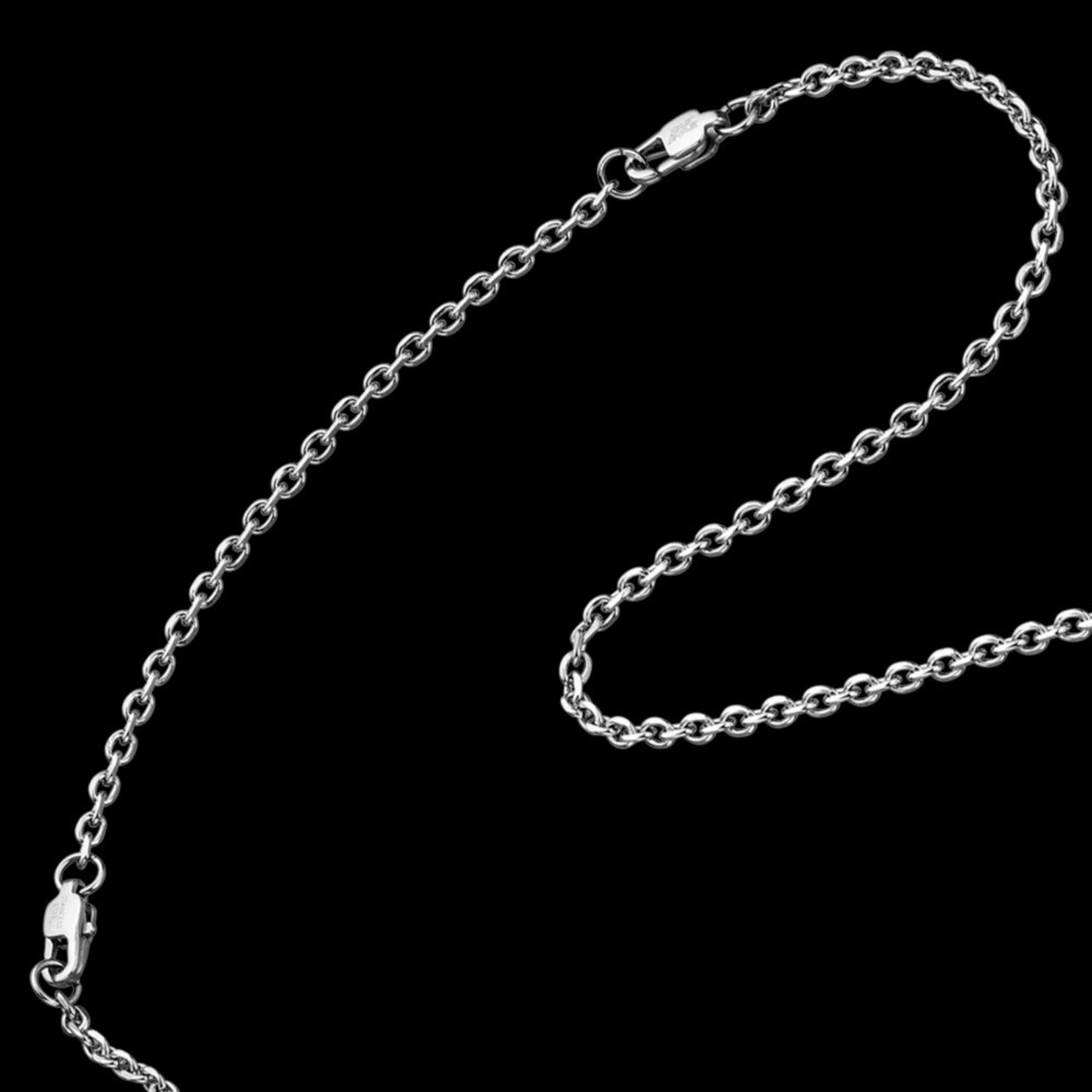 Close-up of chain and clasp of Save Brave men's fleur-de-lis dog tag necklace.